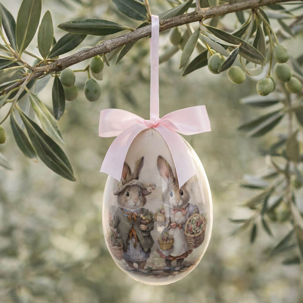 Uovo di pasqua con scatola regalo rosa