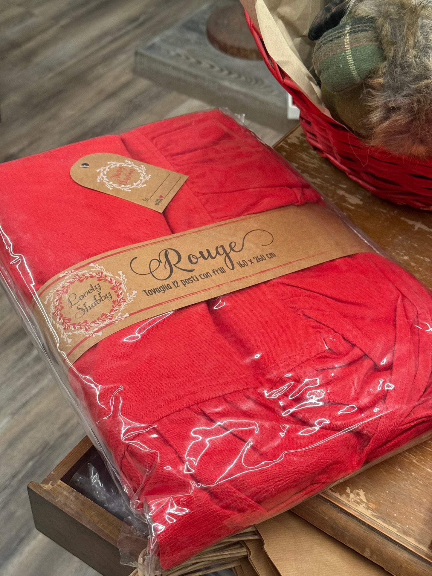 Tovaglia Rouge con gala 12 posti tavola