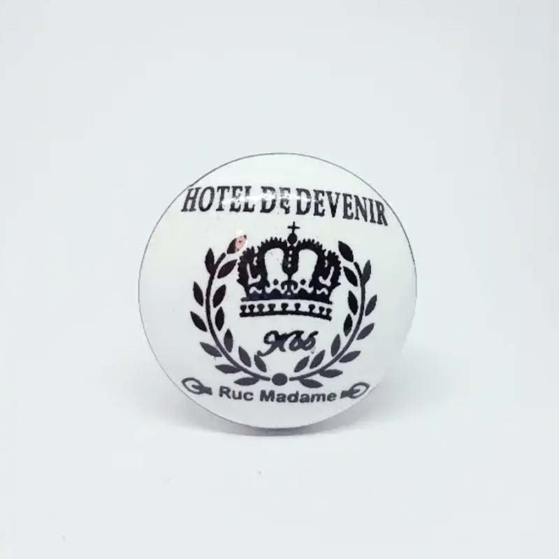 Pomello ROYAL HOTEL