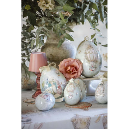 Uovo di pasqua con scatola regalo azzurro