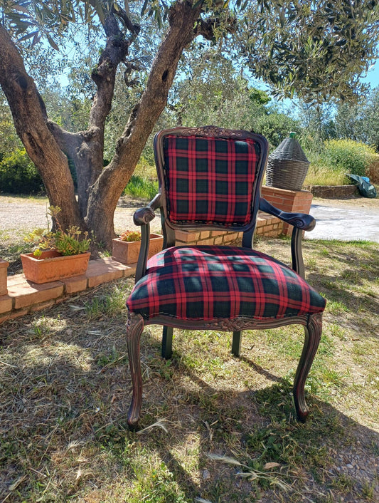 Poltroncine artigianali con stoffa tartan