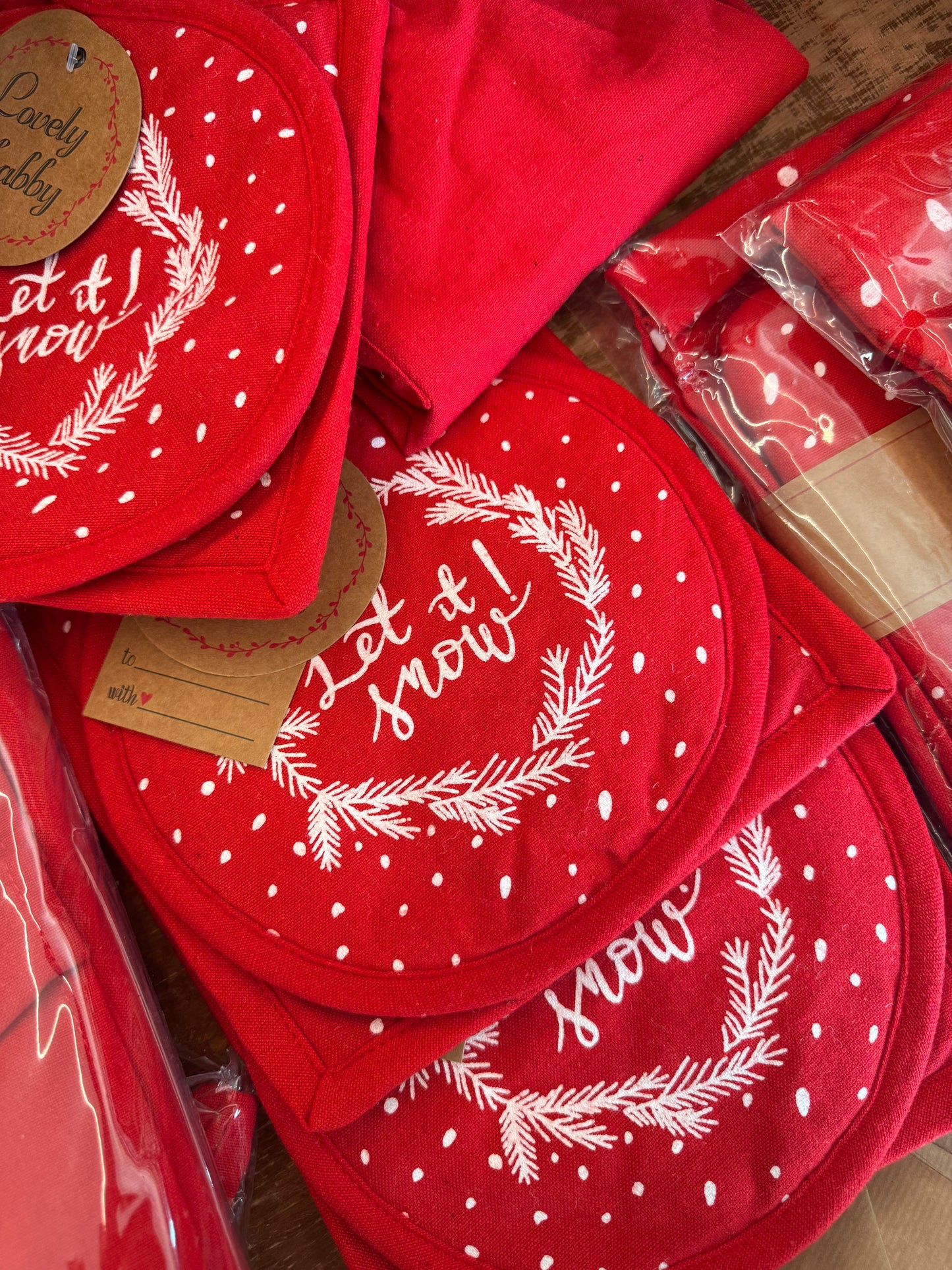 Coppia di presine rosse “Let It Snow”