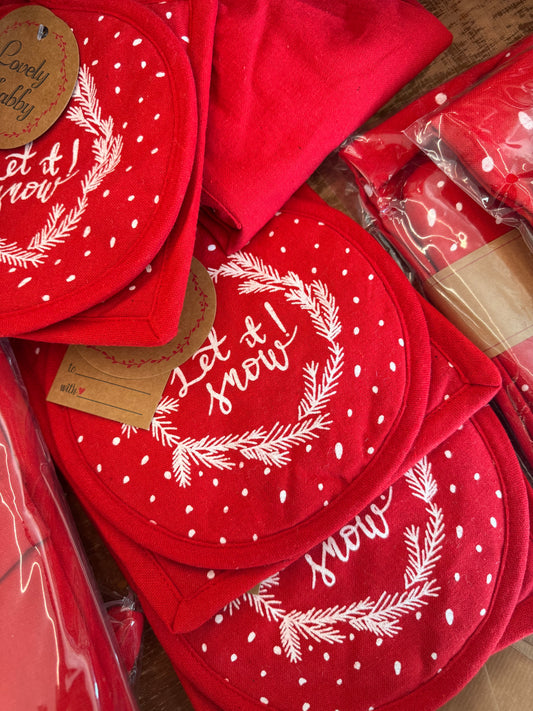 Coppia di presine rosse “Let It Snow”